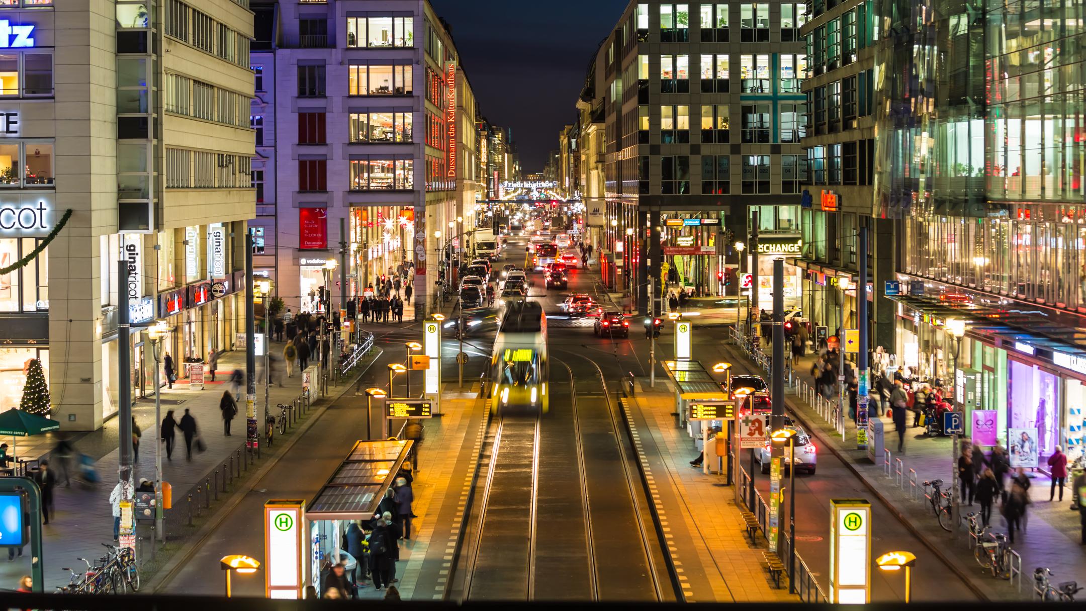 Günstige Flüge nach Berlin ab CHF 23 - KAYAK