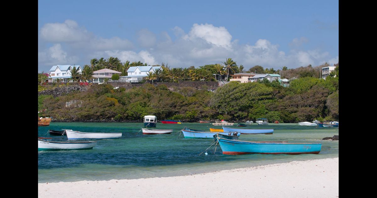 Find 1First Car Rental Car Hire in Trou d'Eau Douce momondo