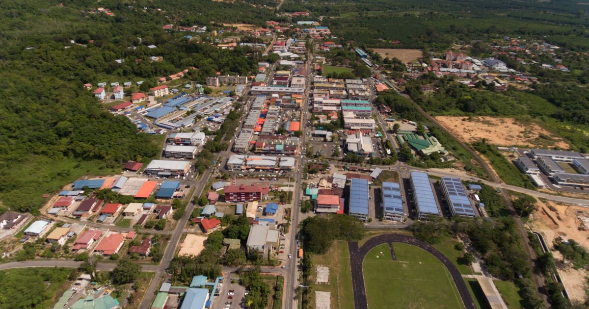 Tenom Travel Guide | Tenom Tourism - KAYAK