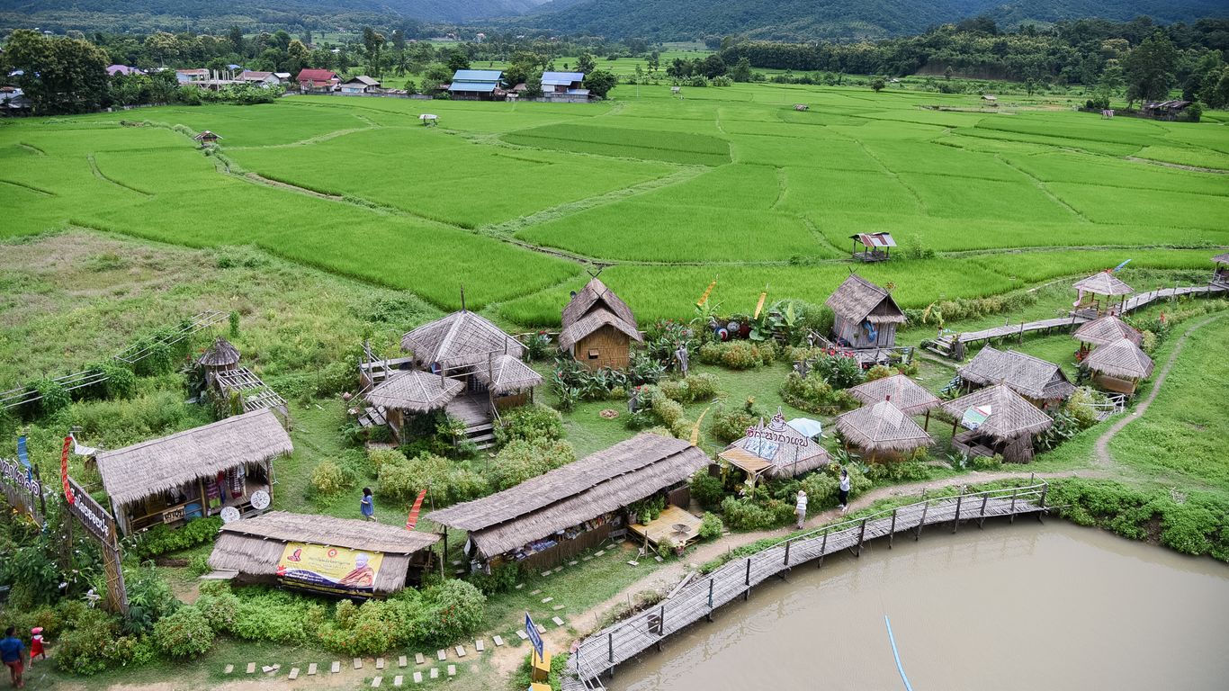 Hotels in Pua