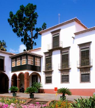 Quinta das Cruzes Museum