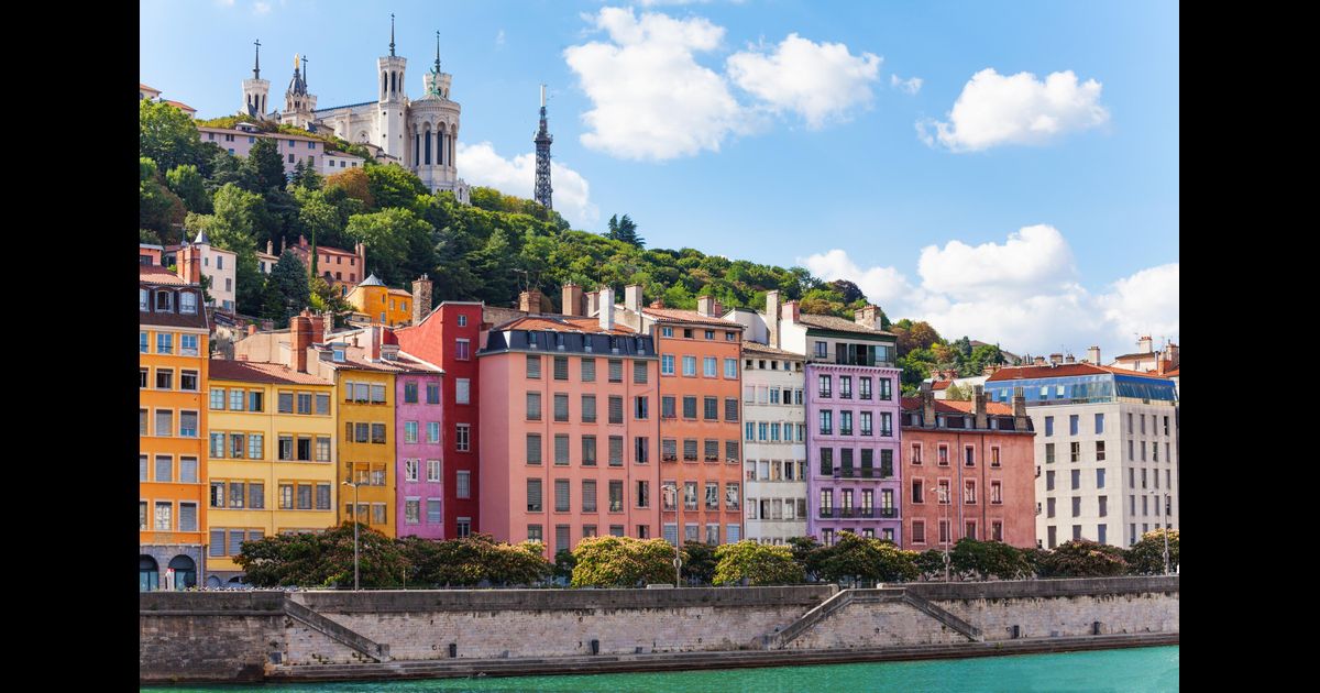 Europcar Hire Cars at LyonSaint Exupéry Airport from £25/day KAYAK