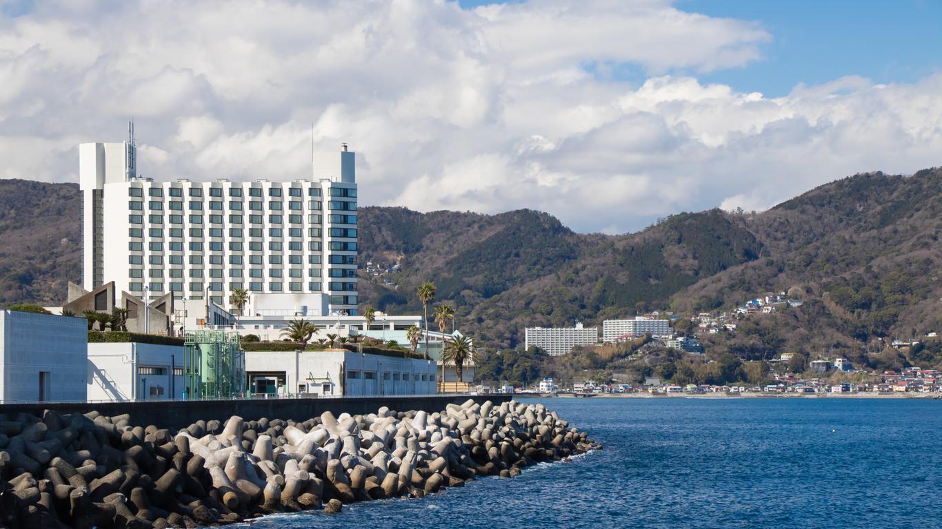 Hoteluri în Izu