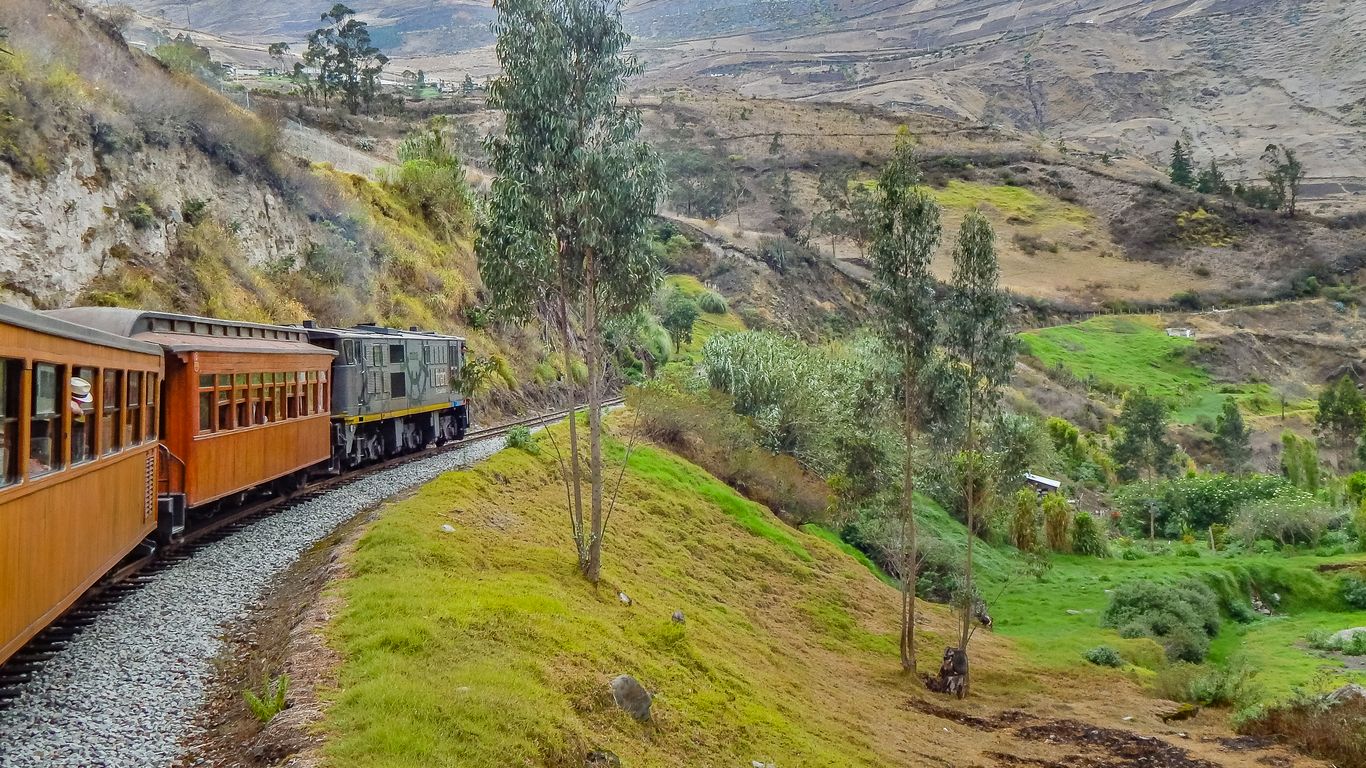 Flights to Ecuador