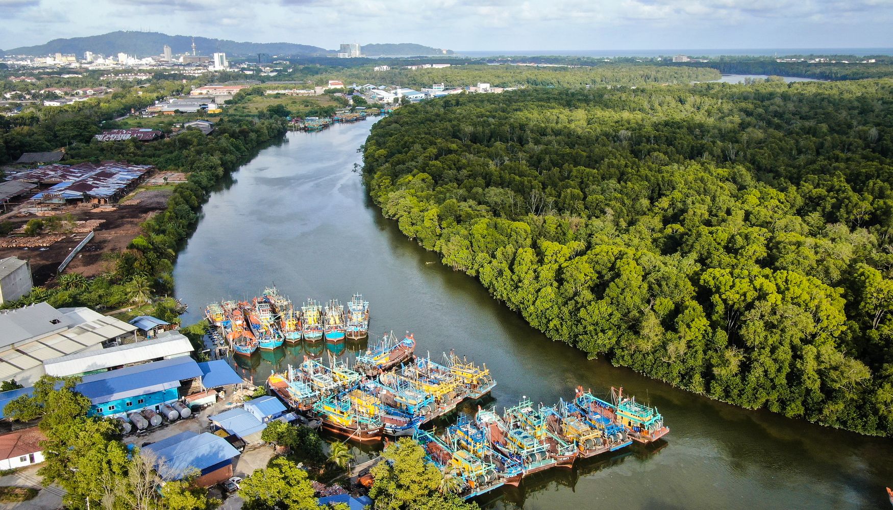 クアンタンのレンタカー KAYAK カヤック