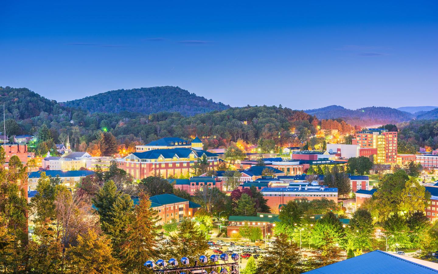 16 Best Hotels in Boone. Hotels from 55/night KAYAK
