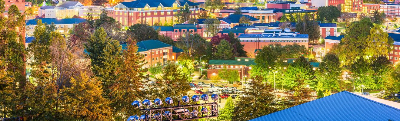 Motels in Boone from $60/night - Search on KAYAK