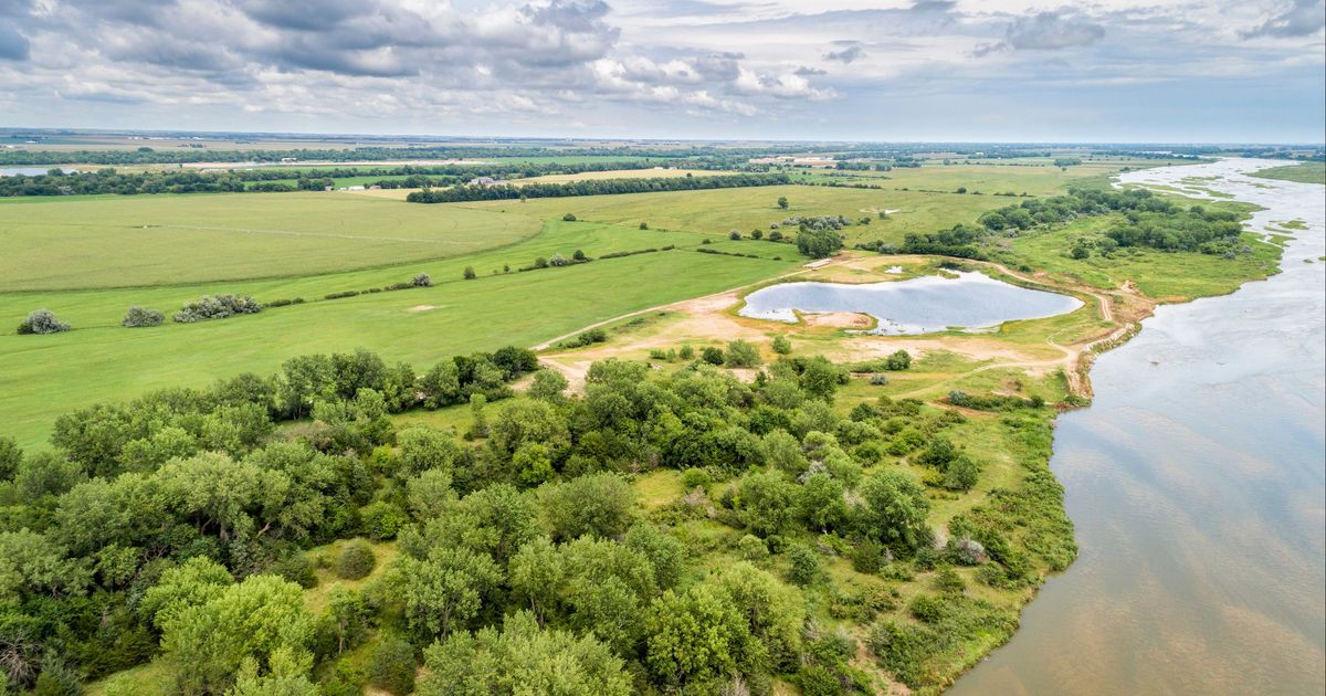 Cheap Flights to Kearney KAYAK