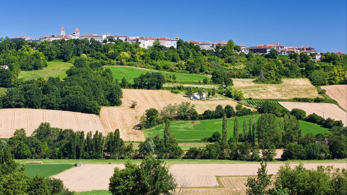 Flights to Occitanie