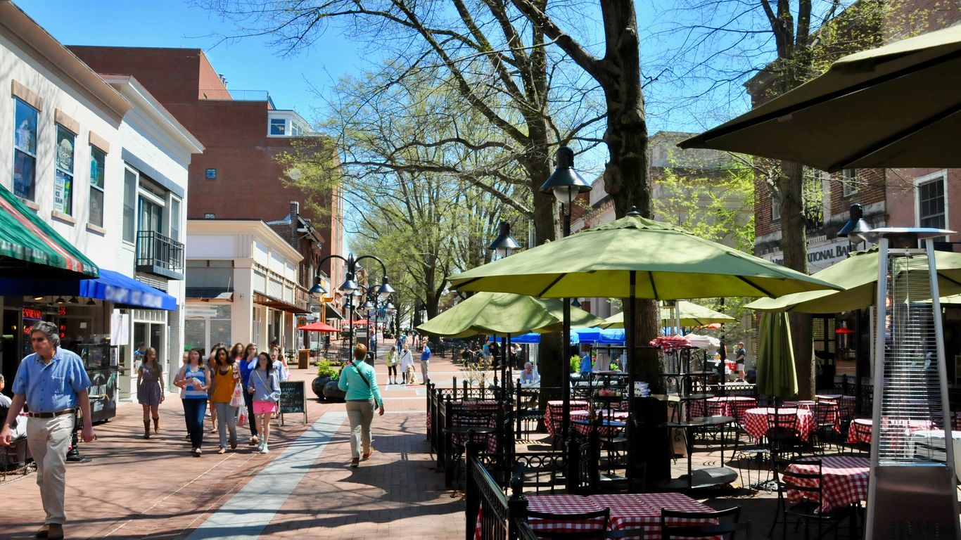 Flights to Charlottesville Albemarle