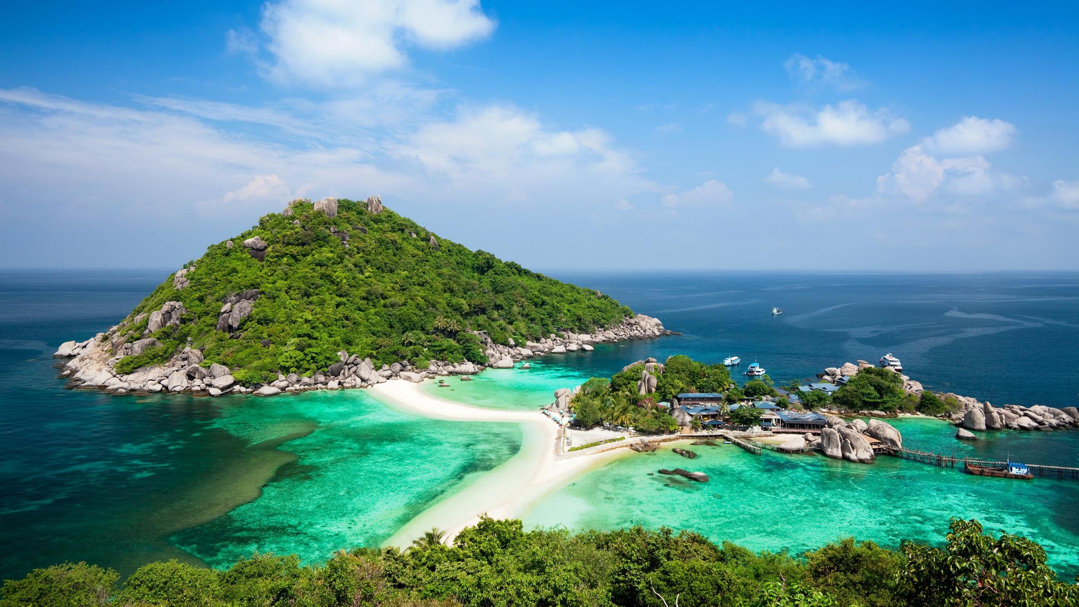 Best Hotels with Free Parking in Ko Samui from £16 - KAYAK
