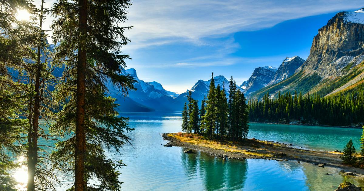 Cheap Flights to Jasper (YEG) from ₱25,592 - KAYAK