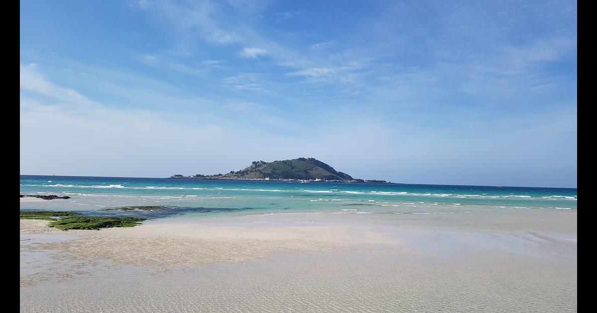 Hotels near Hyeopjae Beach, Jeju City - Amazing Deals