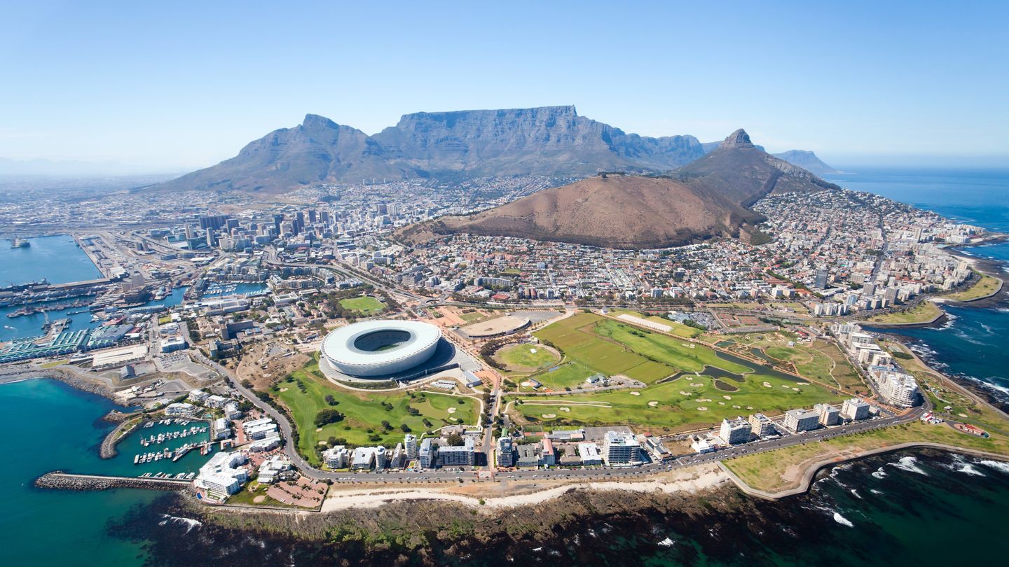 £310 CHEAP FLIGHTS from London to Cape Town (LON - CPT) | KAYAK