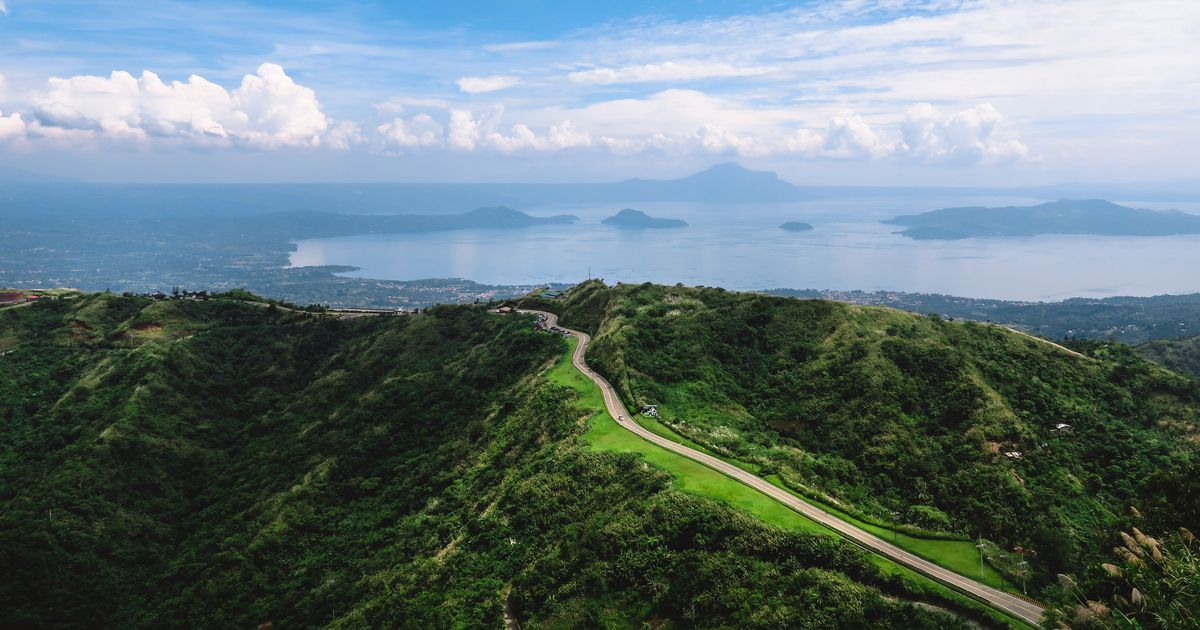 Hotels near Summit Ridge Promenade (Tagaytay) - KAYAK