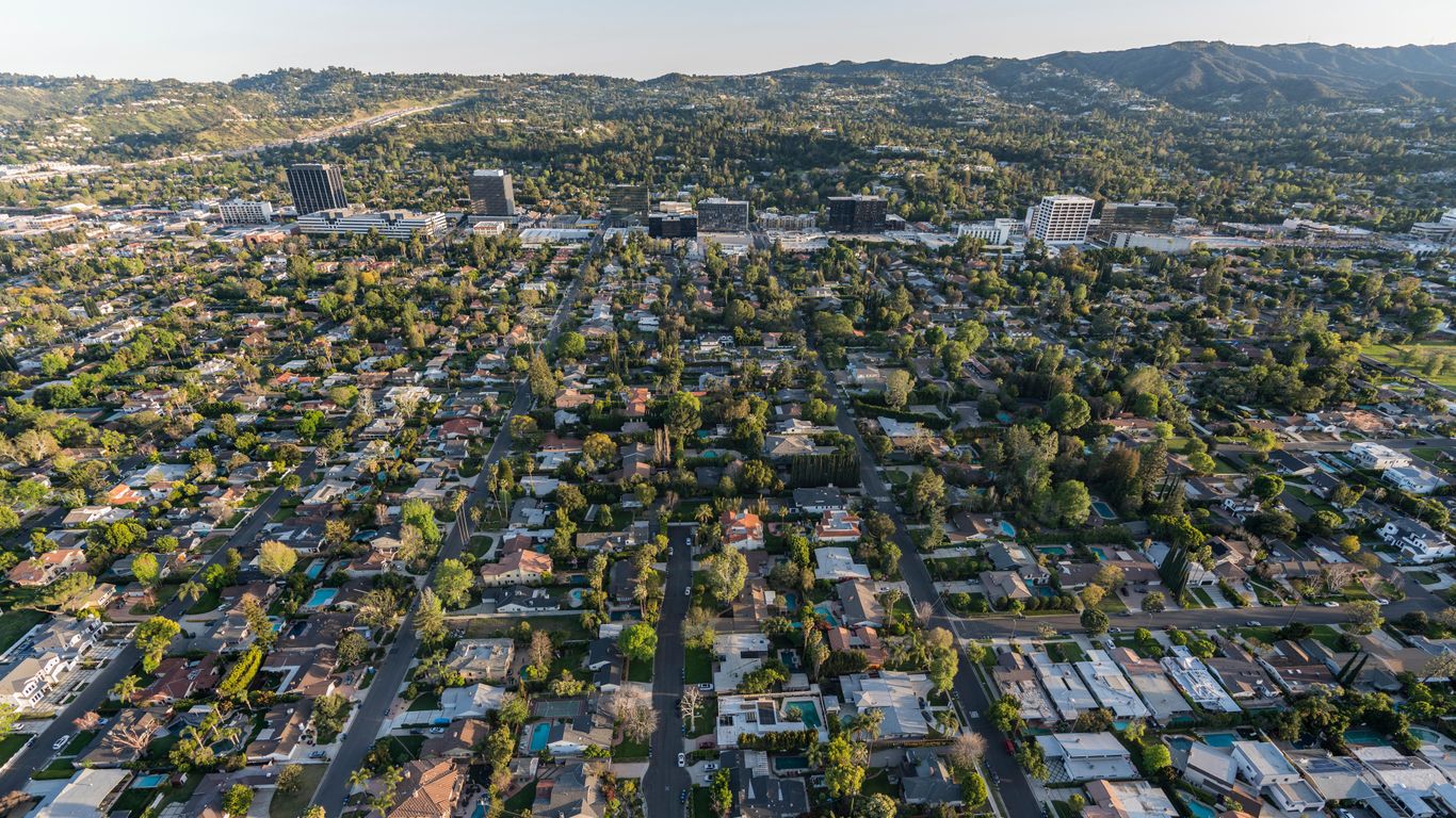 Hotels in Sherman Oaks
