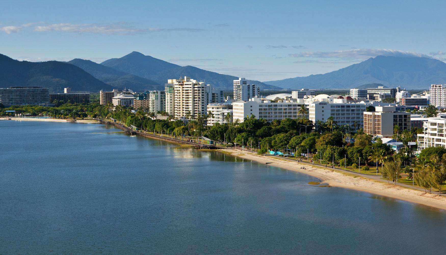 cairns travel guide