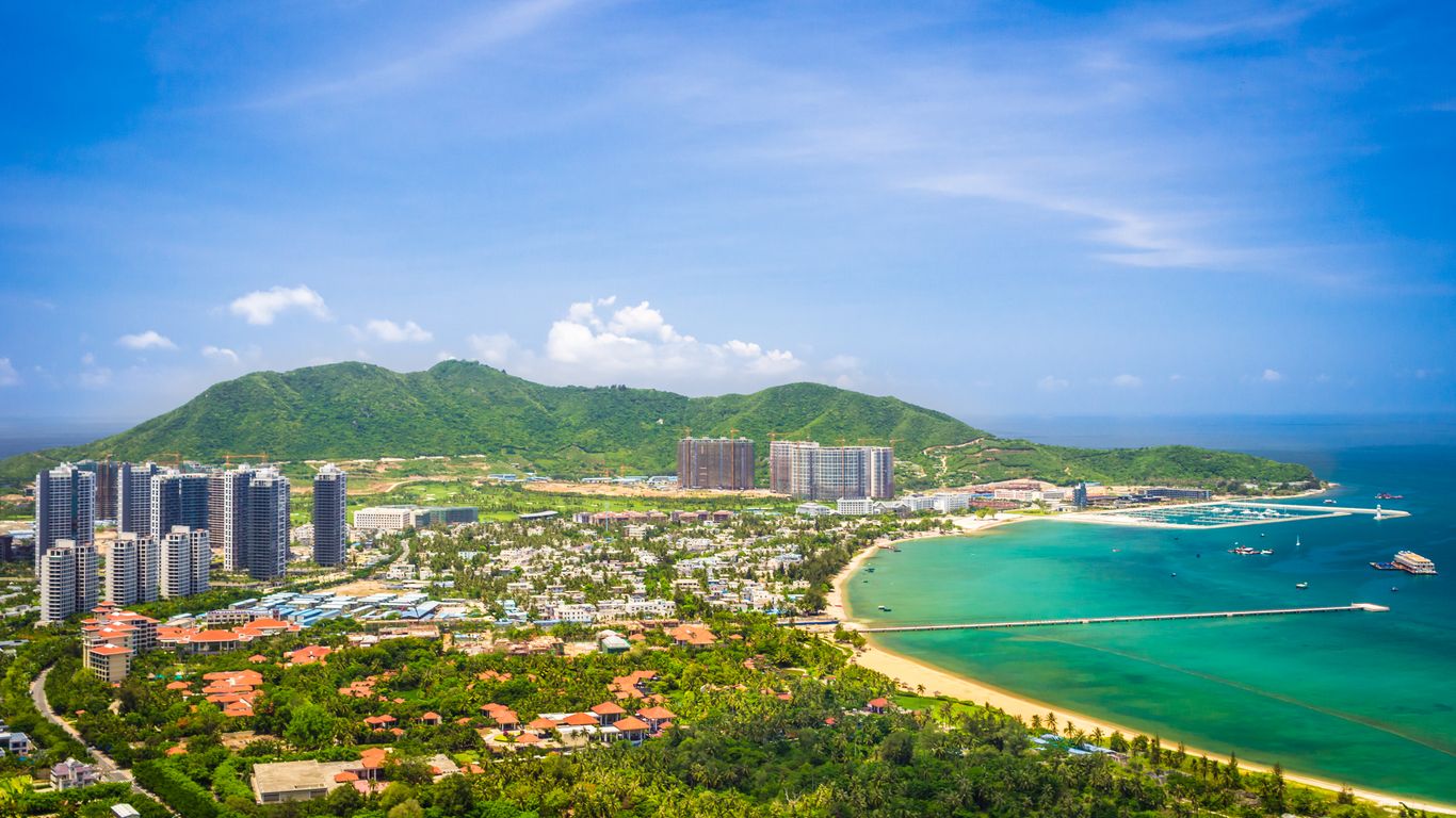 Flüge nach Sanya Phoenix Intl