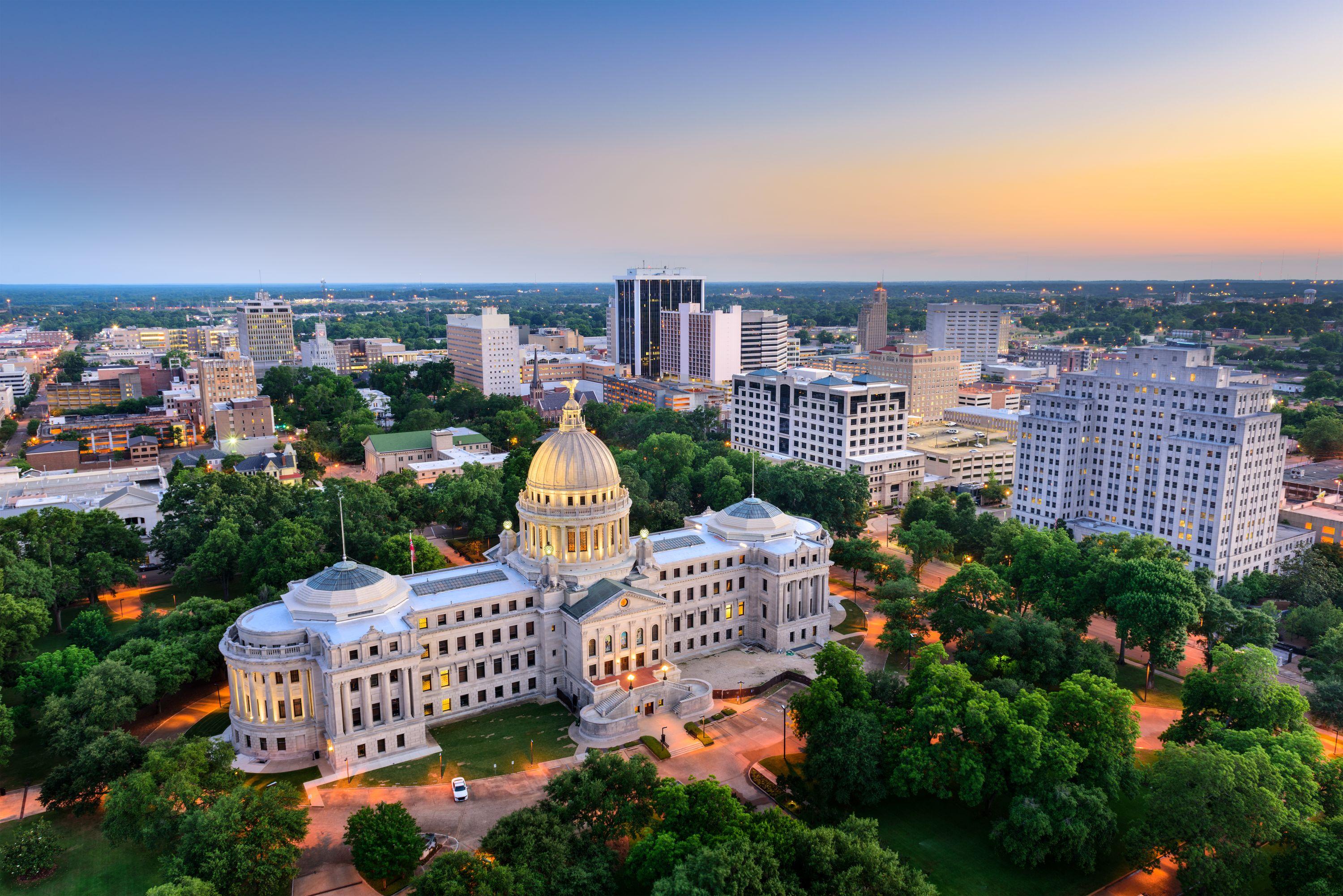 Flights from North Carolina NC to Jackson MS from 183