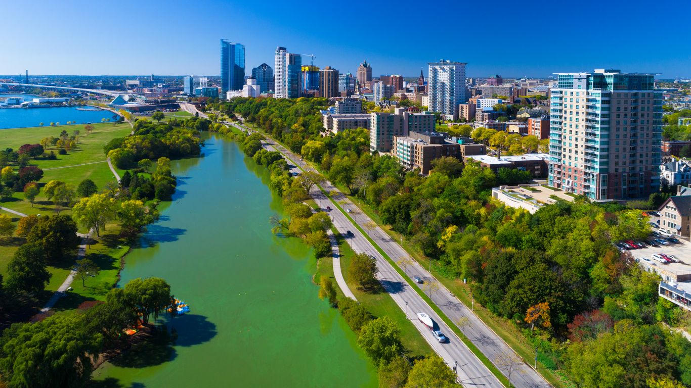 Milwaukee Milwaukee