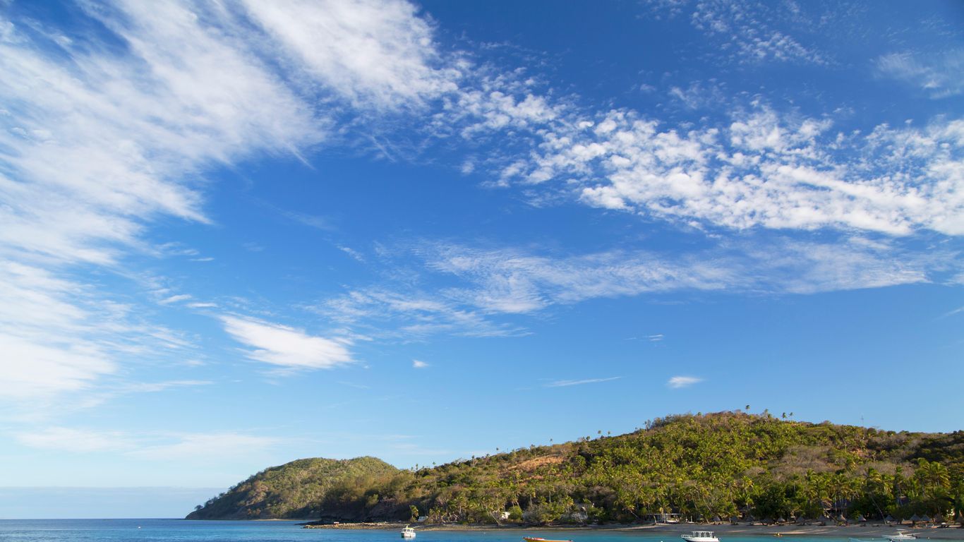 Hotels in Naukacuvu Island