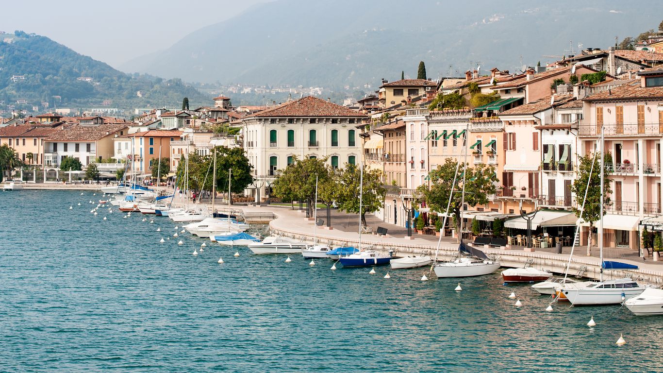 Hotels in Salò