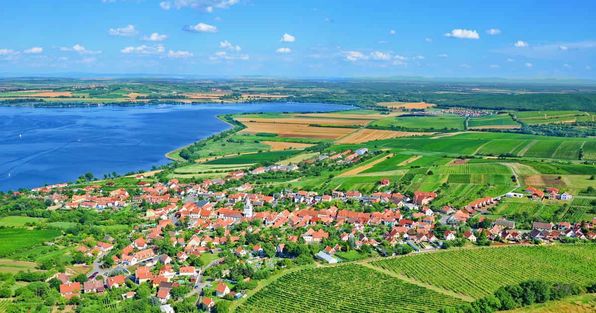 16 Best Hotels in Pavlov - KAYAK