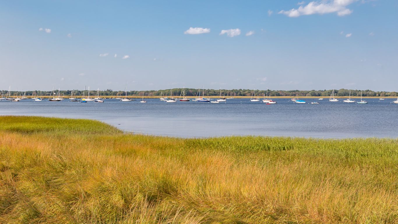 Hotels in Newburyport