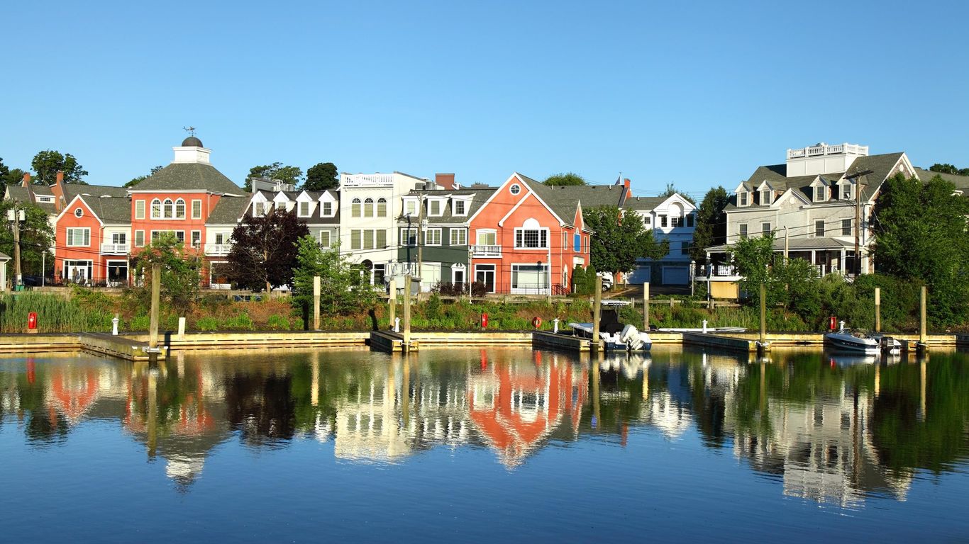 Holidays in Milford