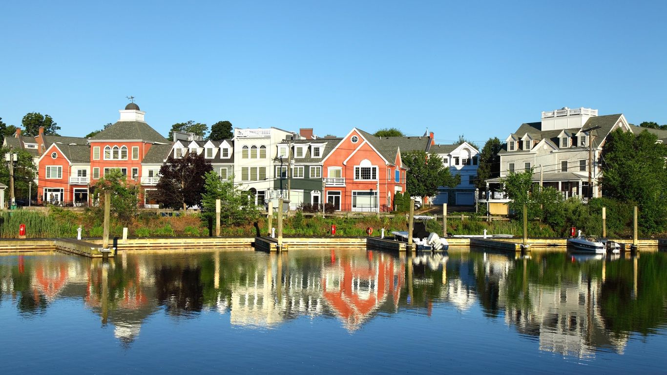 Hotels in Milford