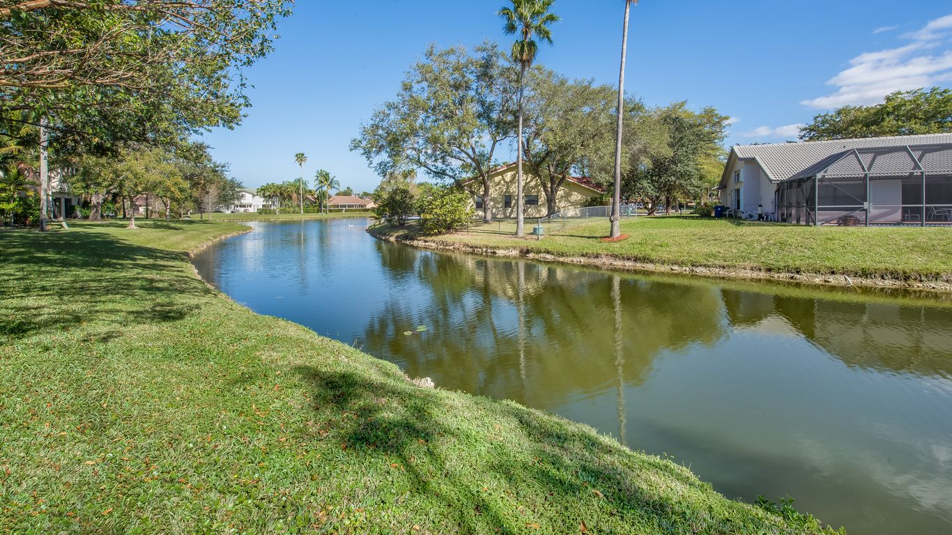 Hotels in Coral Springs