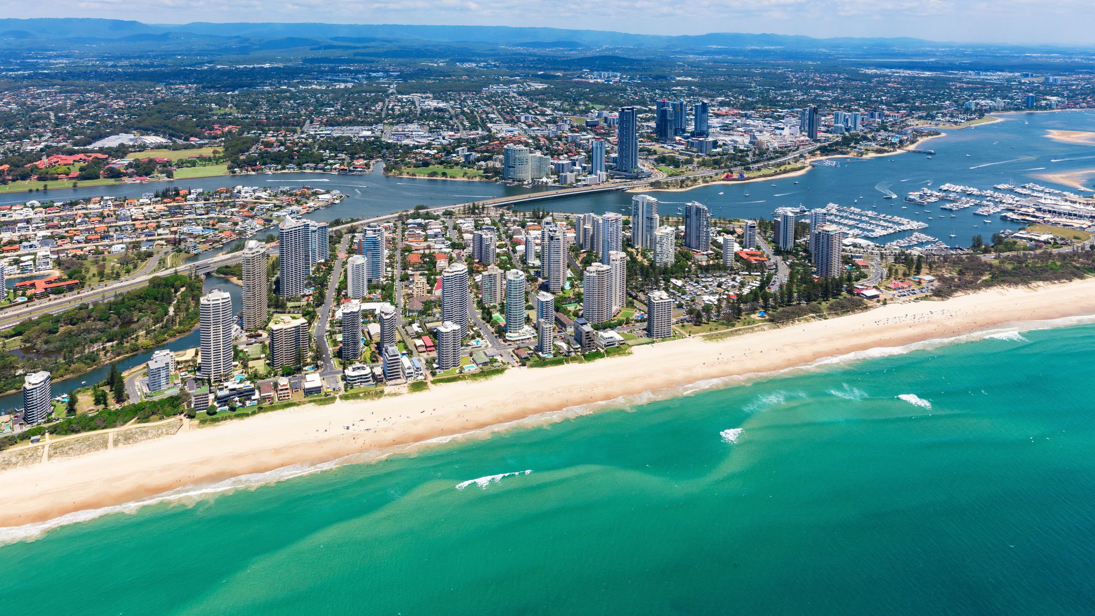 Main Beach Travel Guide | Main Beach Tourism - KAYAK