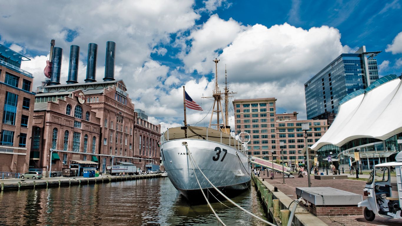 Hotels in Historic Ships in Baltimore