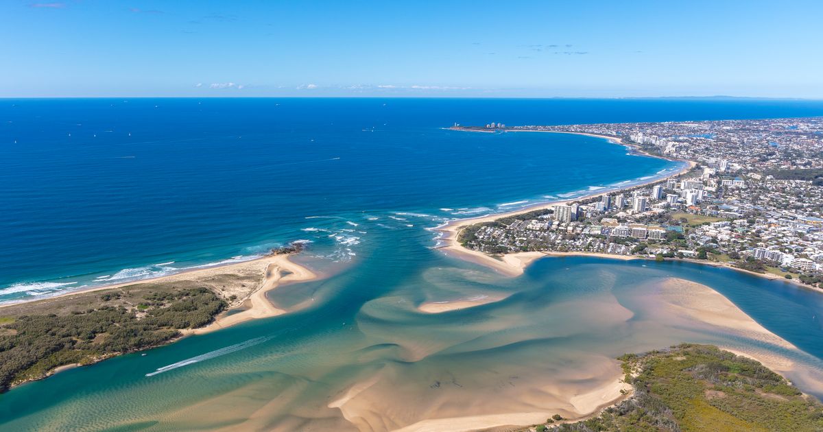 Find Cheap Flights to Sunshine Coast | Cheapflights