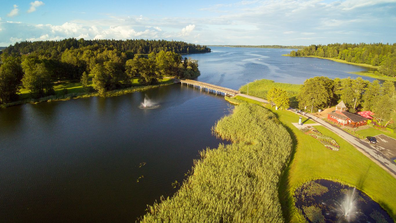 Hoteles en Aluksne