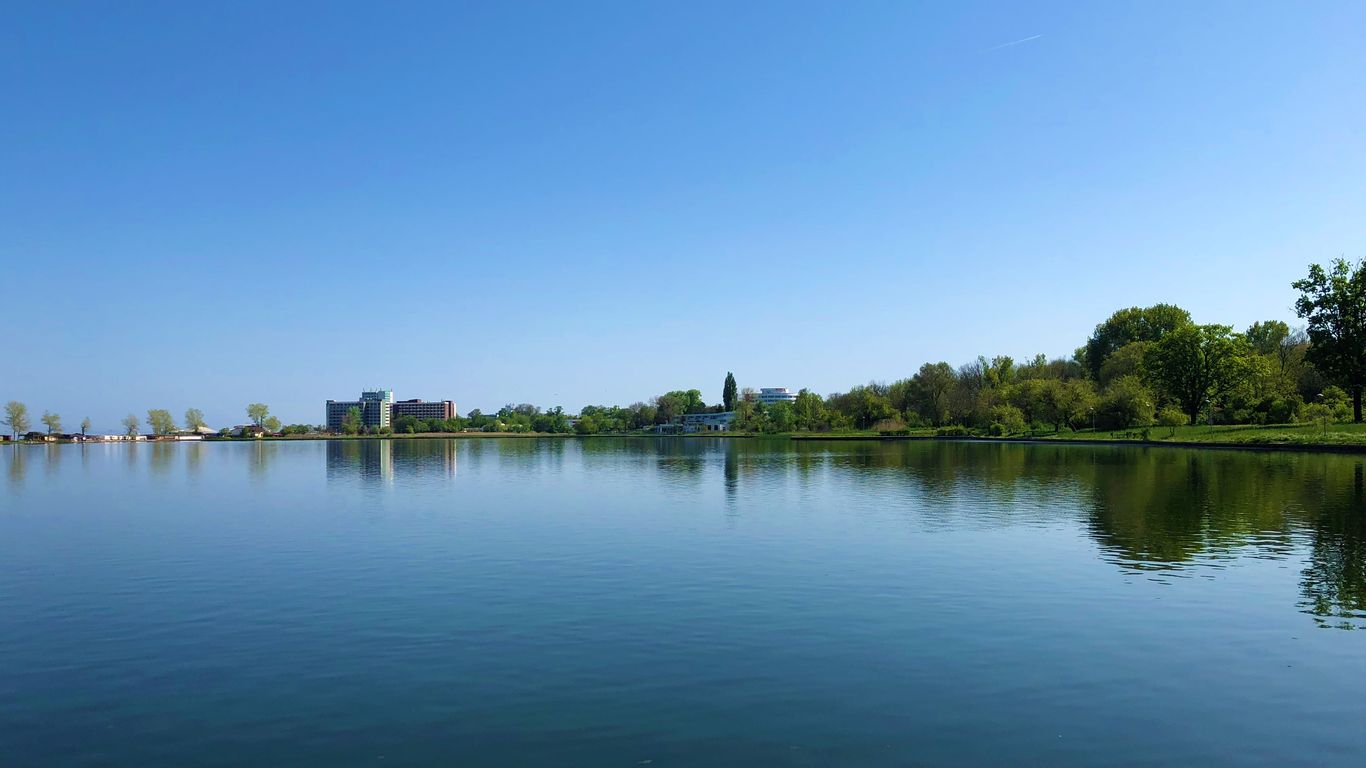 Hoteles en Neptun