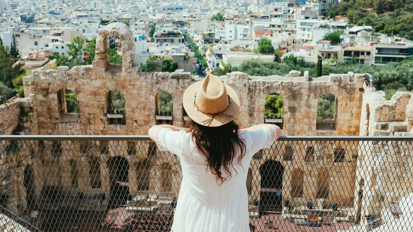 Flights to Atenas Internacional Eleftherios Venizelos