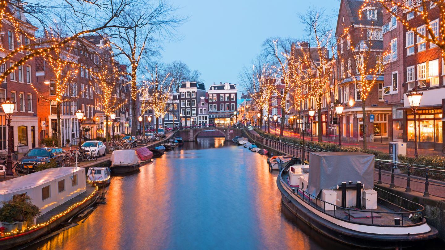 $182 CHEAP FLIGHTS to Amsterdam in 2025/26 | KAYAK