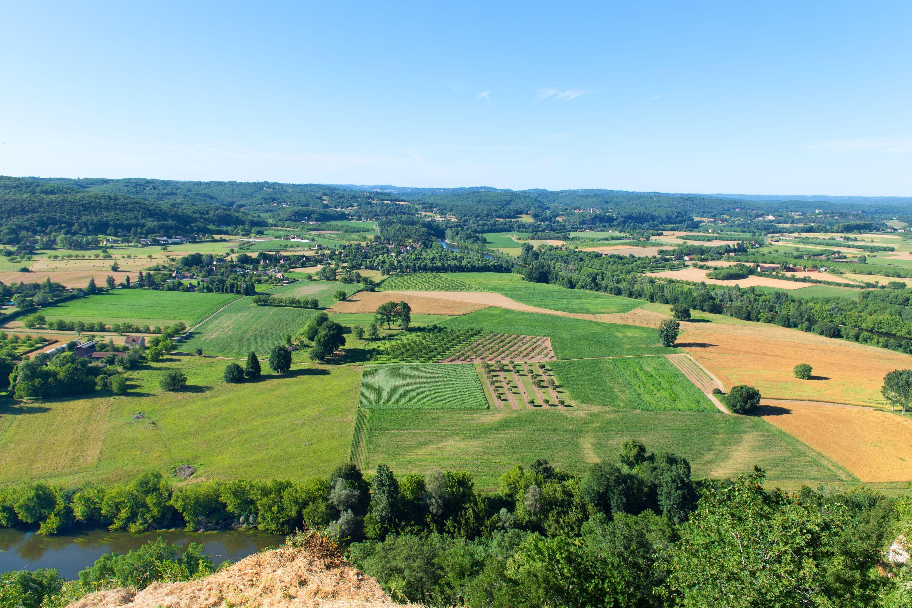 Location De Voitures à Dordogne à Partir De 29 €/jour - Recherchez Des ...