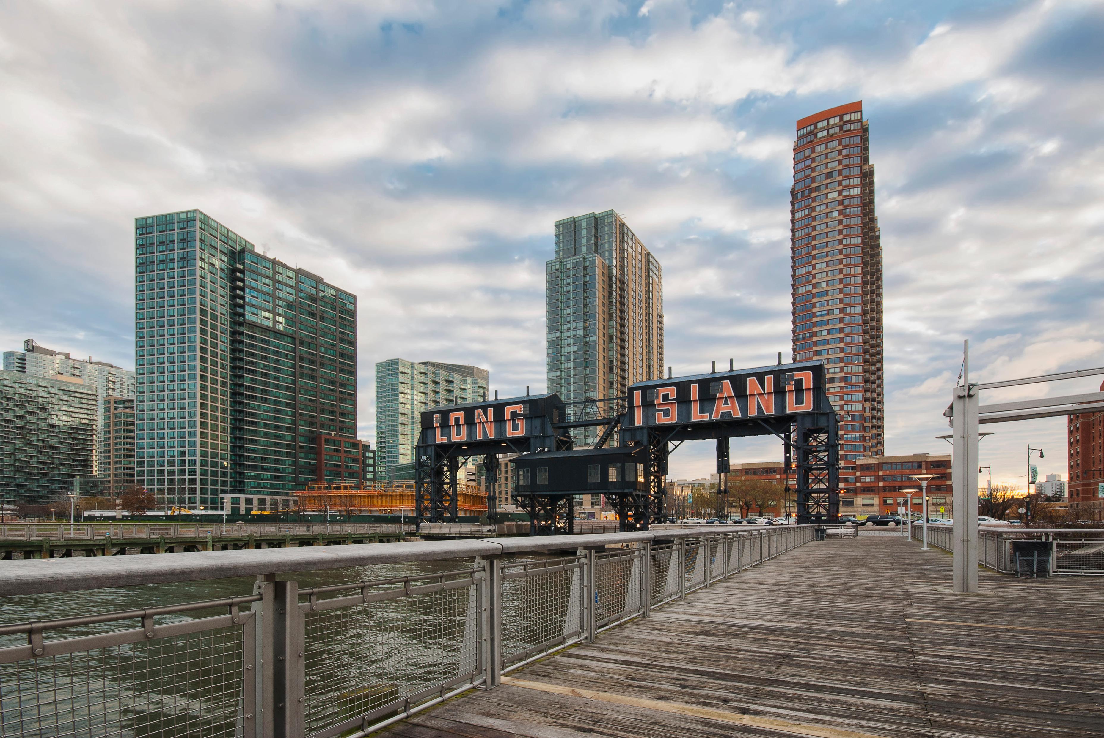 Hotels in Long Island City Queens from C 113 night KAYAK