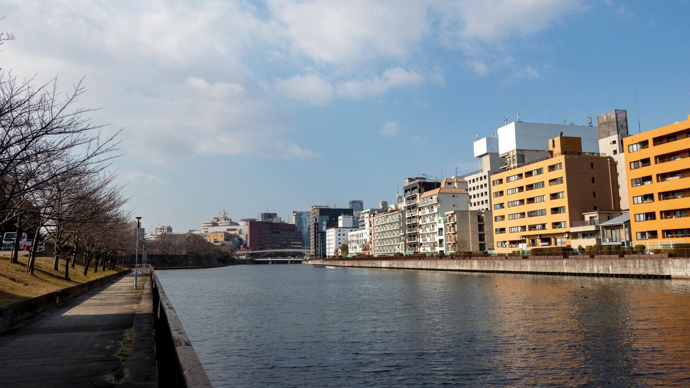 Hotels in Neyagawa
