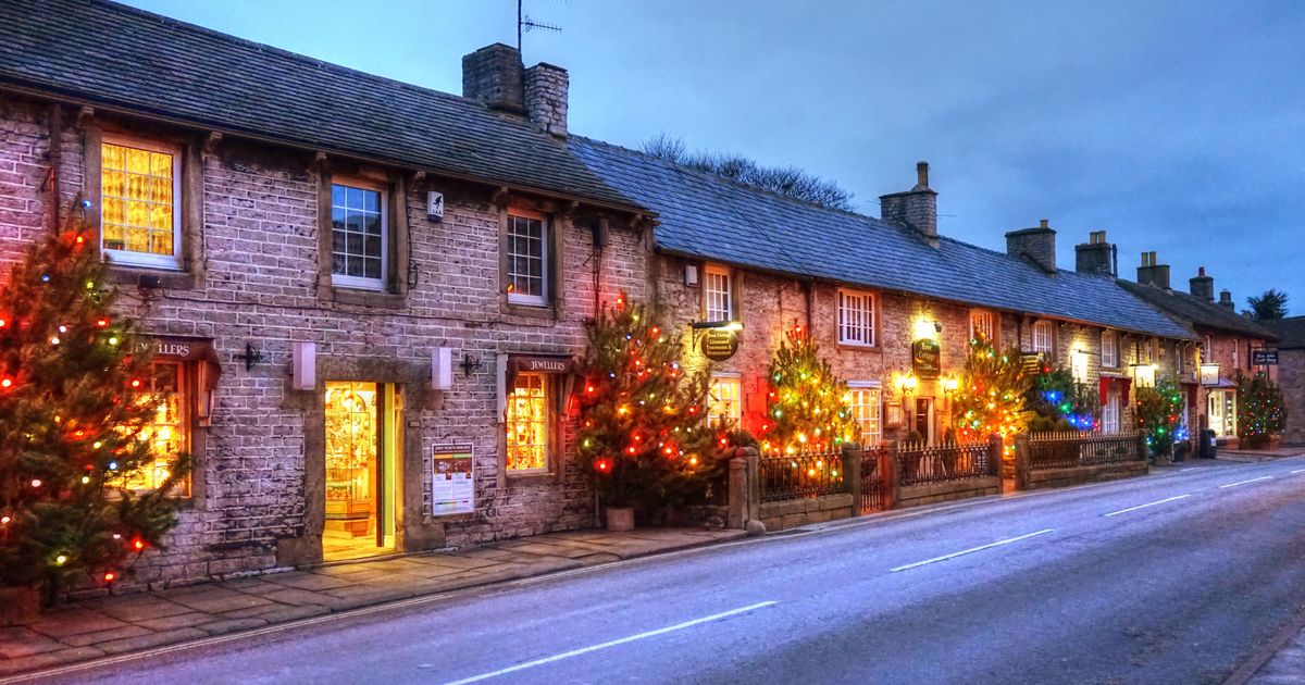 Castleton Travel Guide | Castleton Tourism - KAYAK