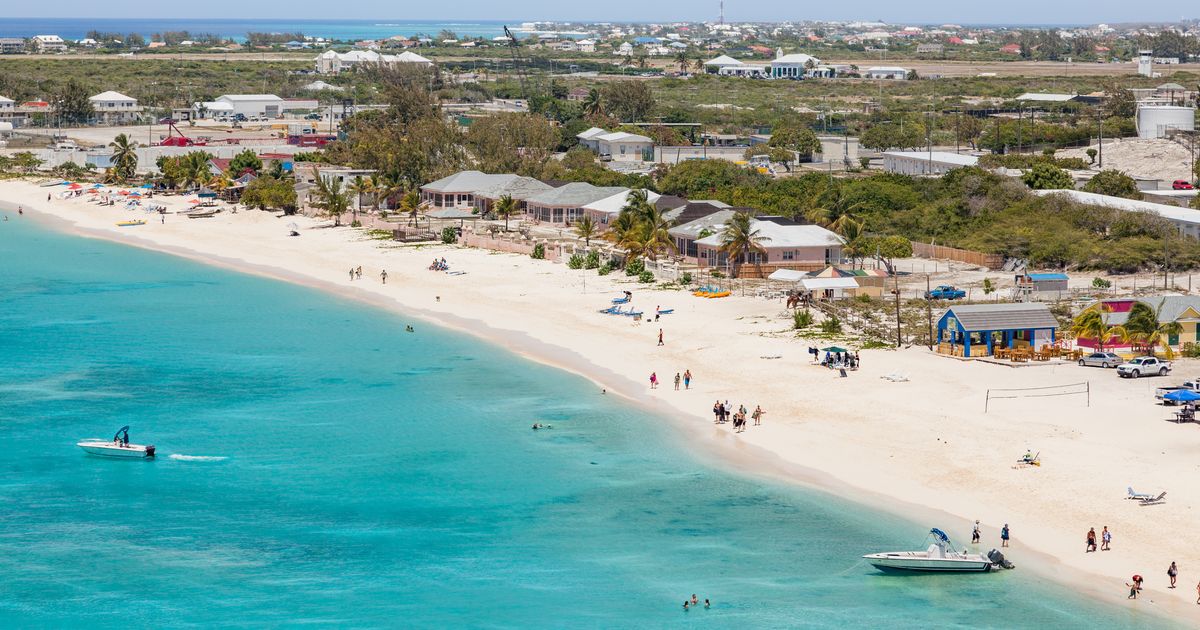 Cockburn Town Travel Guide | Cockburn Town Tourism - KAYAK