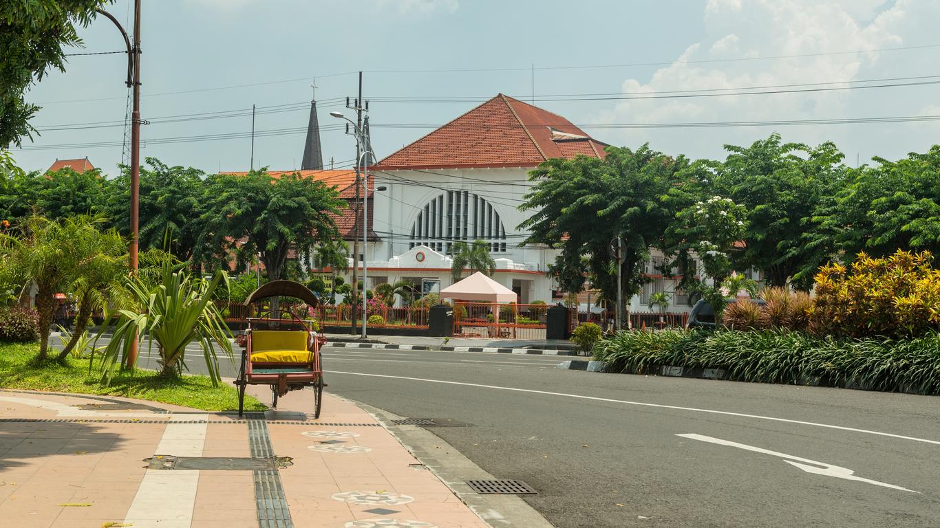 Coches de alquiler en Surabaya