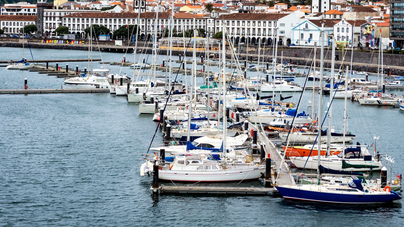 Hotels in Ponta Delgada