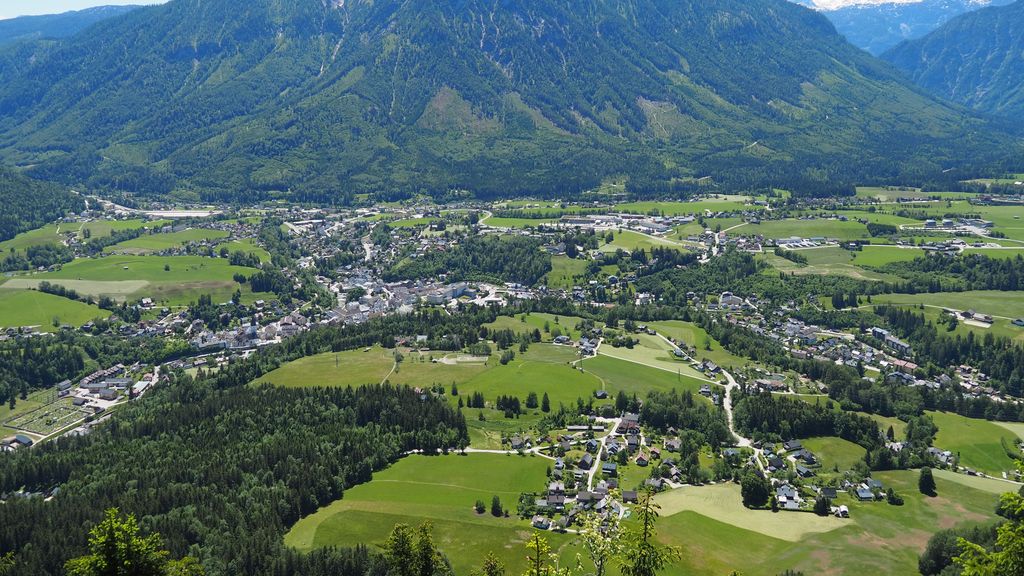 ReiseGuide für Bad Aussee Tourismus in Bad Aussee KAYAK