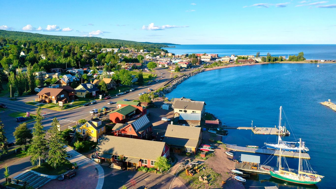 Hotels in Grand Marais