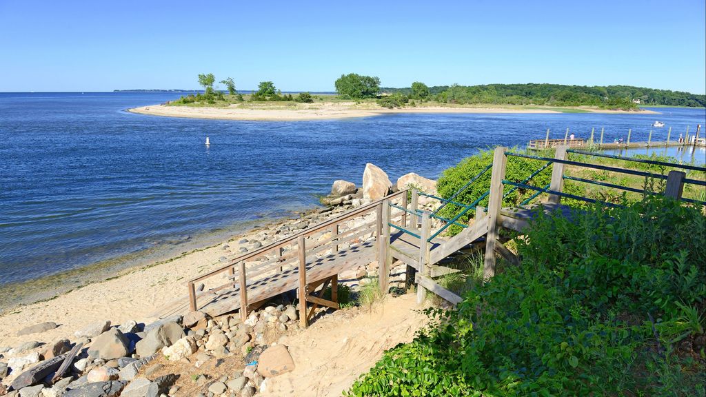 Fishers Island Travel Guide | Fishers Island Tourism - KAYAK