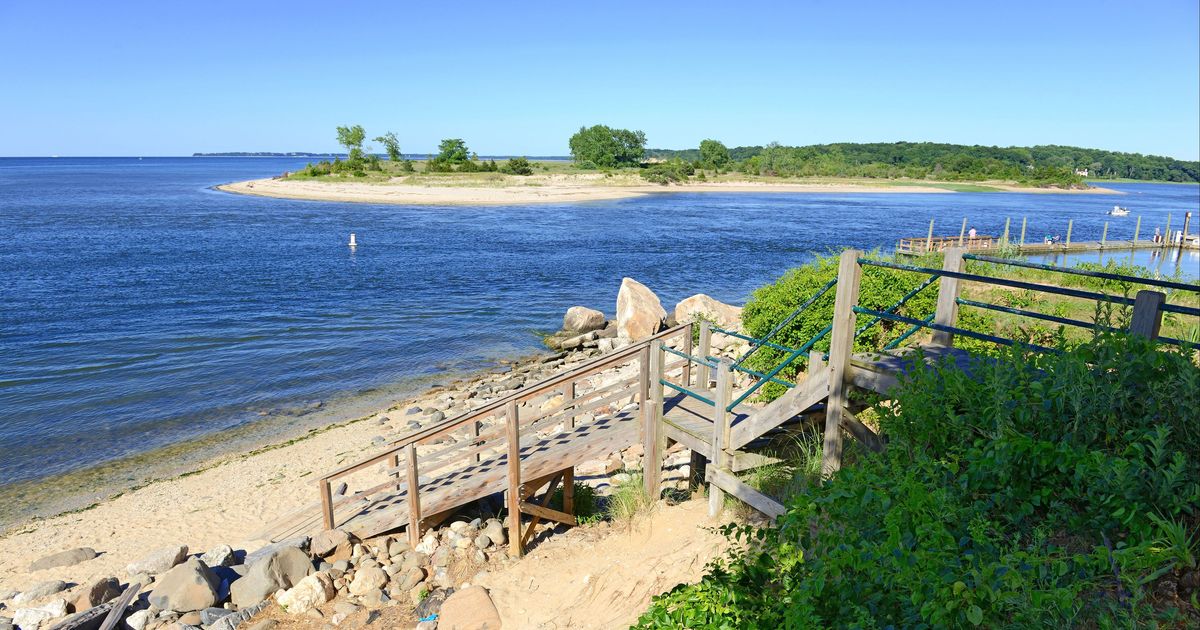 Fishers Island Travel Guide | Fishers Island Tourism - KAYAK