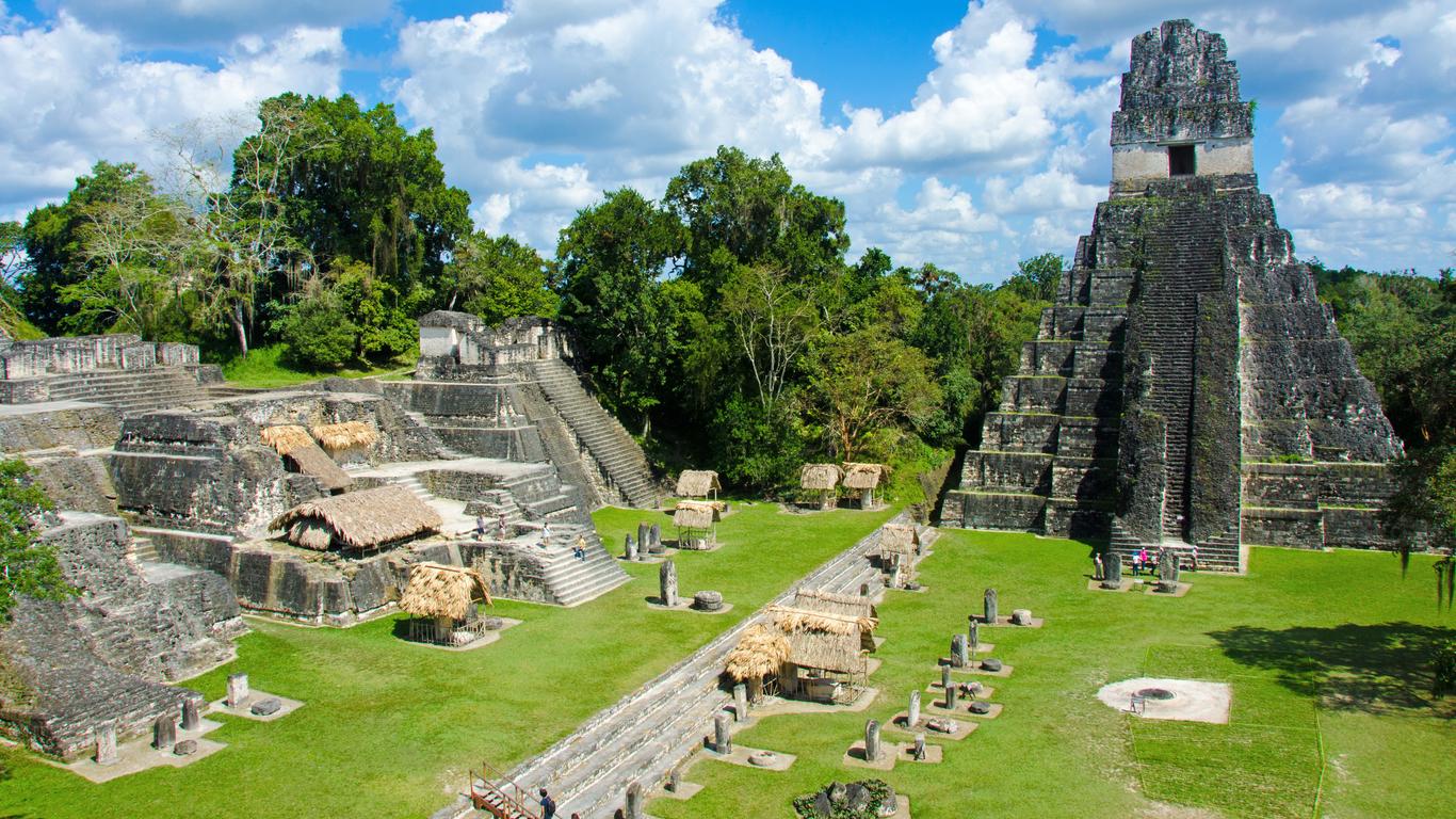 Готелі в Tikal
